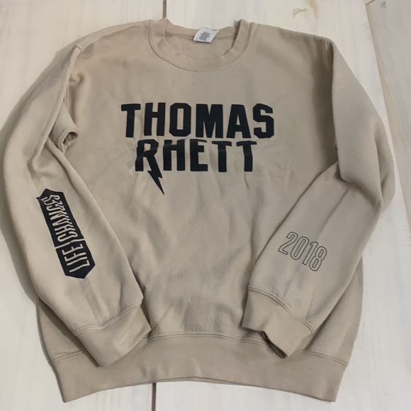 Thomas Rhett: 2018 Life Changes Tour Sweatshirt - Picture 2 of 3